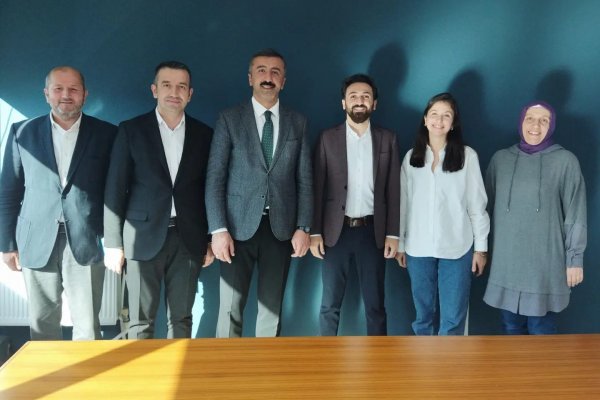 Kocaeli Büyükşehir Belediyesi Dış İlişkiler Dairesi Başkanlığı Mimarlar Odası'nı Ziyaret Etti